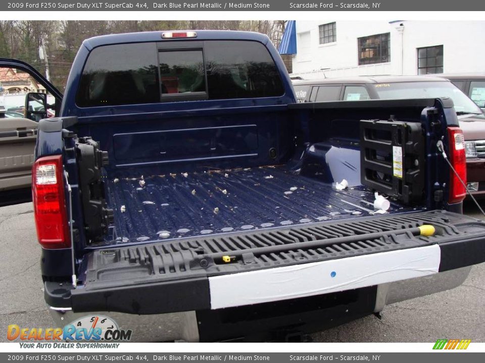 2009 Ford F250 Super Duty XLT SuperCab 4x4 Dark Blue Pearl Metallic / Medium Stone Photo #21