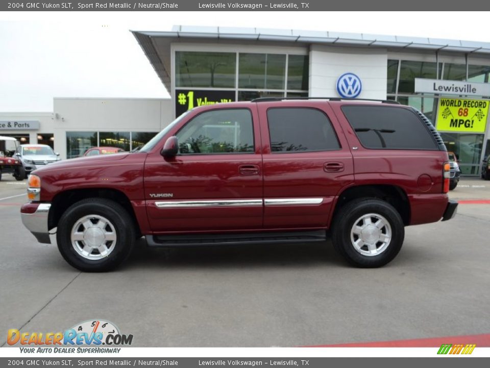 2004 GMC Yukon SLT Sport Red Metallic / Neutral/Shale Photo #2