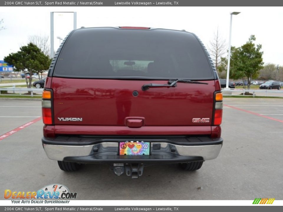 2004 GMC Yukon SLT Sport Red Metallic / Neutral/Shale Photo #4