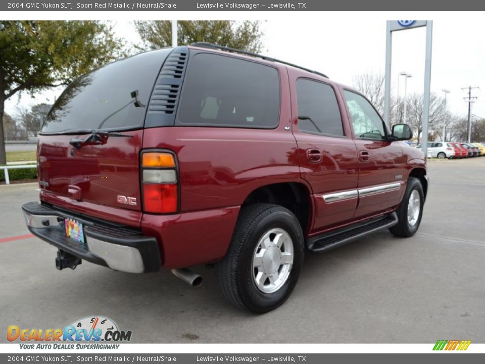 2004 GMC Yukon SLT Sport Red Metallic / Neutral/Shale Photo #5