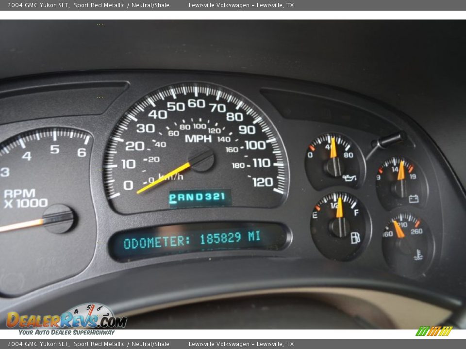 2004 GMC Yukon SLT Gauges Photo #22