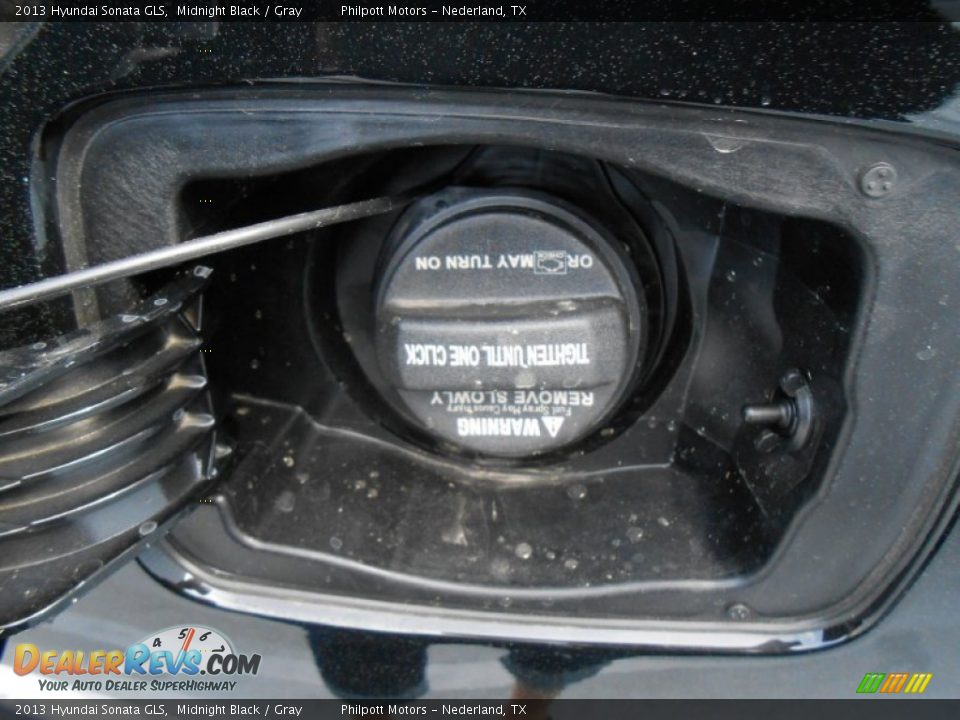 2013 Hyundai Sonata GLS Midnight Black / Gray Photo #16