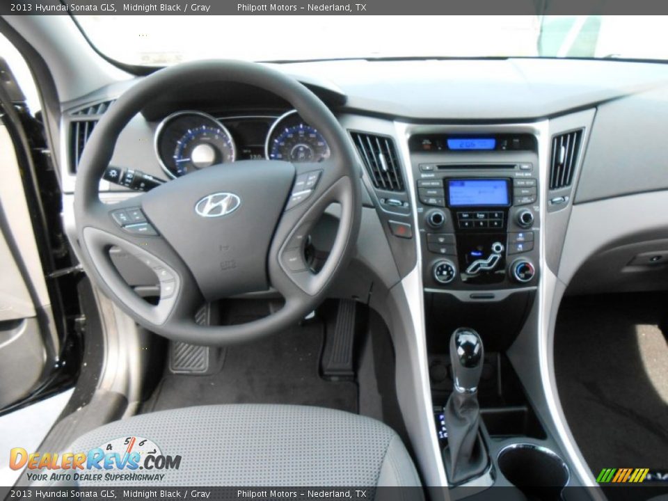 2013 Hyundai Sonata GLS Midnight Black / Gray Photo #26