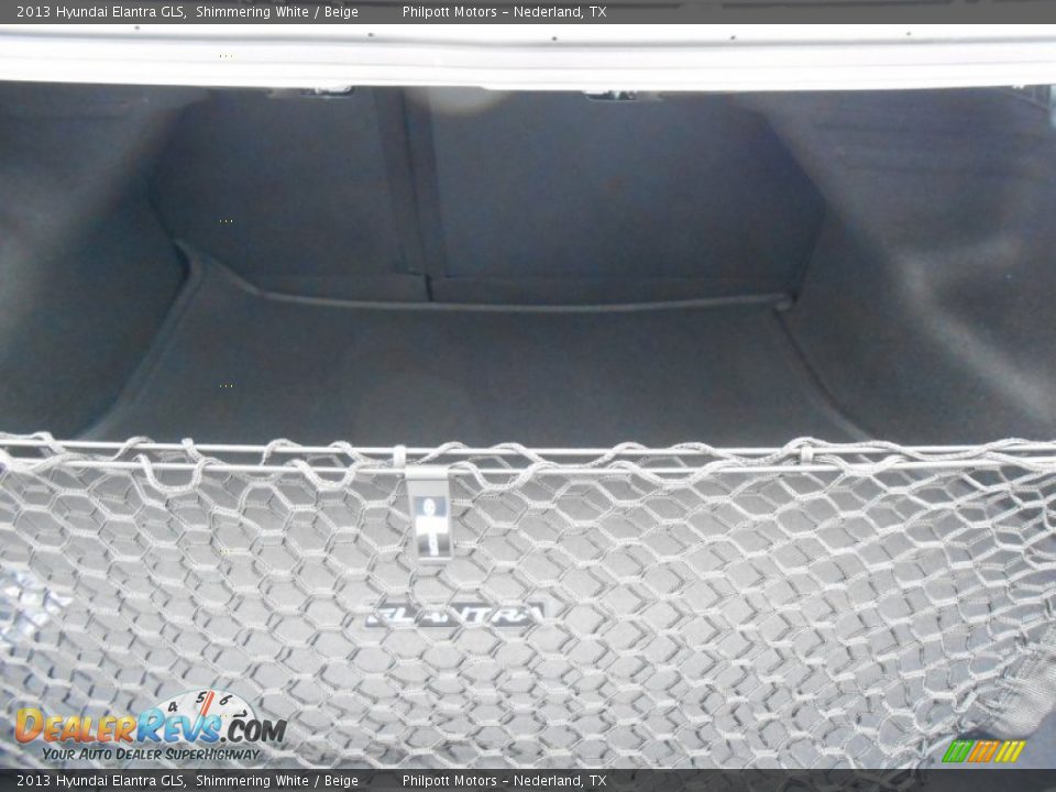 2013 Hyundai Elantra GLS Shimmering White / Beige Photo #16