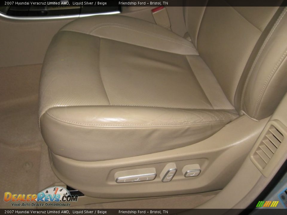 2007 Hyundai Veracruz Limited AWD Liquid Silver / Beige Photo #11