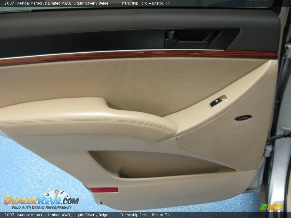 2007 Hyundai Veracruz Limited AWD Liquid Silver / Beige Photo #15
