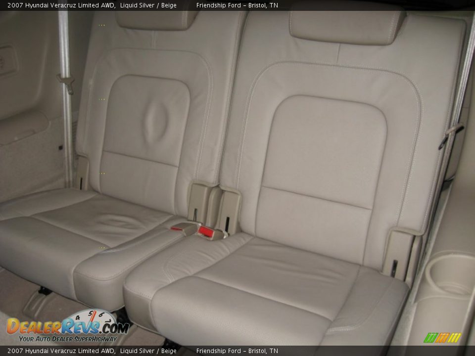 2007 Hyundai Veracruz Limited AWD Liquid Silver / Beige Photo #16