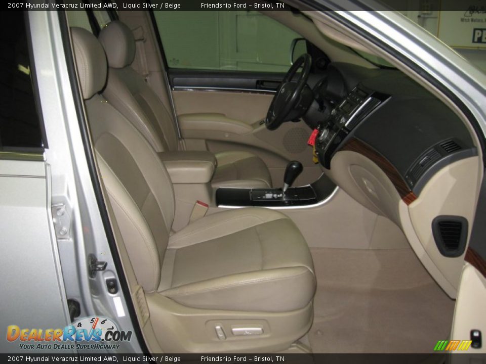 2007 Hyundai Veracruz Limited AWD Liquid Silver / Beige Photo #18