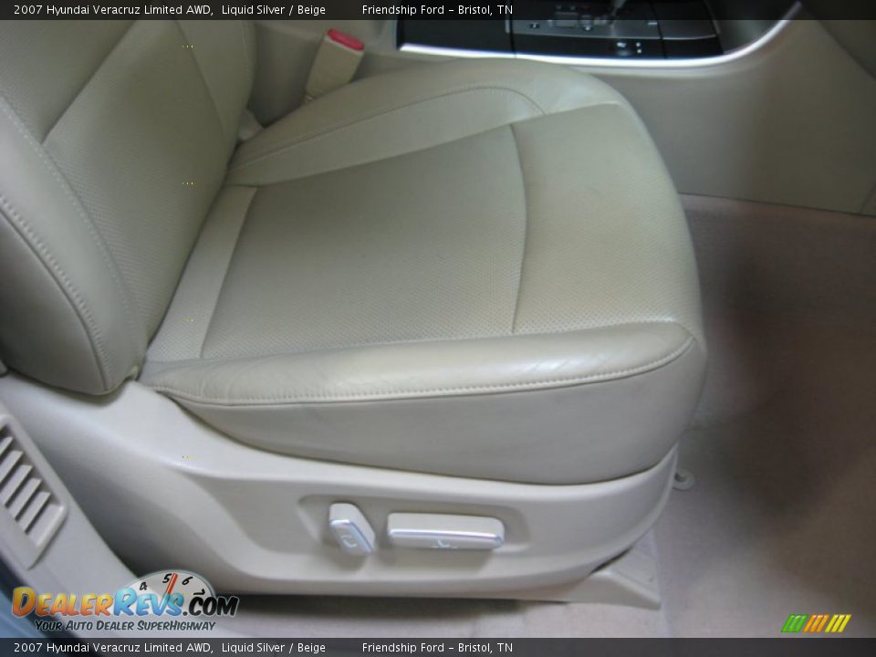 2007 Hyundai Veracruz Limited AWD Liquid Silver / Beige Photo #19