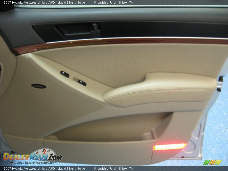 2007 Hyundai Veracruz Limited AWD Liquid Silver / Beige Photo #20
