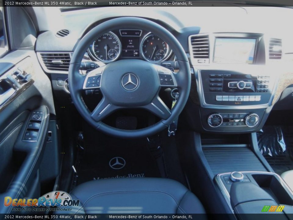 Controls of 2012 Mercedes-Benz ML 350 4Matic Photo #20