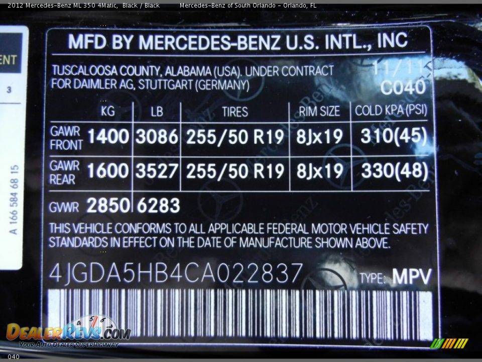 Mercedes-Benz Color Code 040 Black