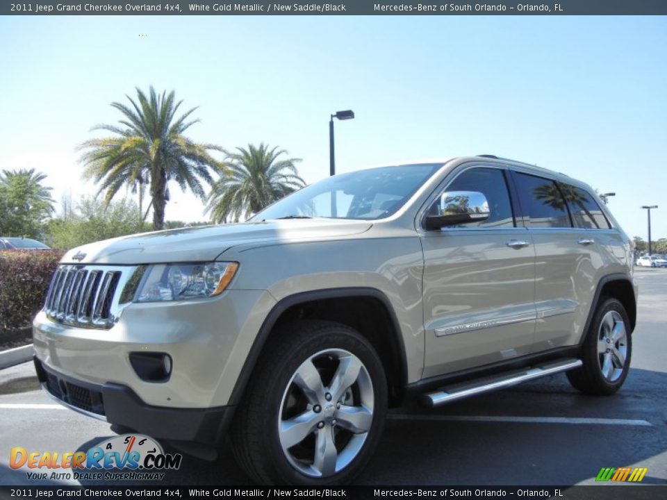 2011 Jeep Grand Cherokee Overland 4x4 White Gold Metallic / New Saddle/Black Photo #3