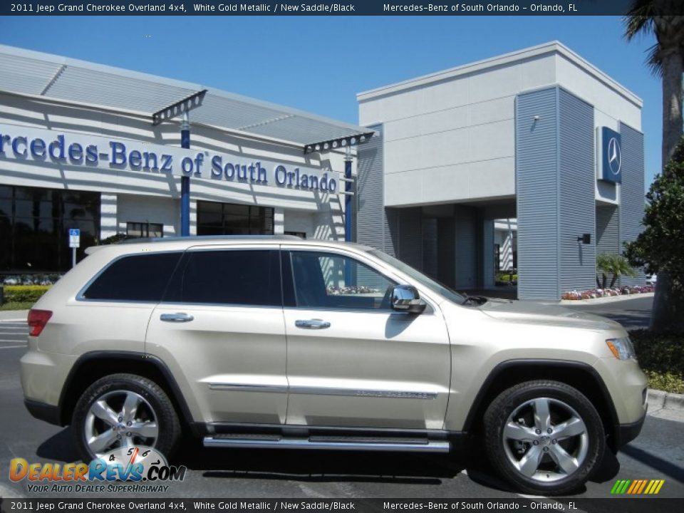 2011 Jeep Grand Cherokee Overland 4x4 White Gold Metallic / New Saddle/Black Photo #8