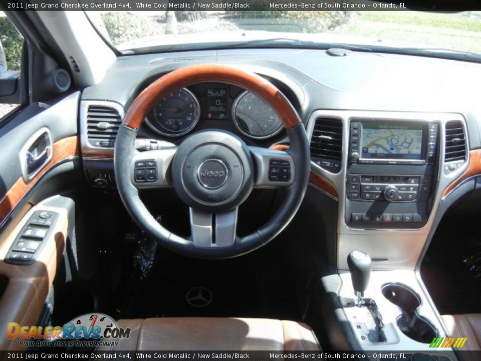 2011 Jeep Grand Cherokee Overland 4x4 White Gold Metallic / New Saddle/Black Photo #22