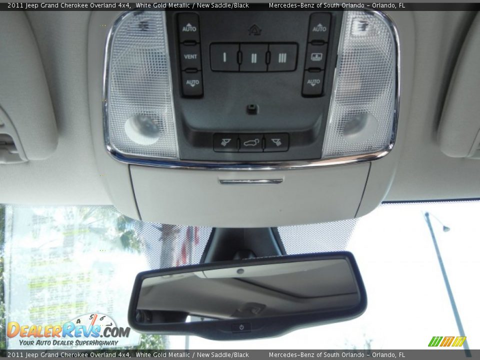 2011 Jeep Grand Cherokee Overland 4x4 White Gold Metallic / New Saddle/Black Photo #26