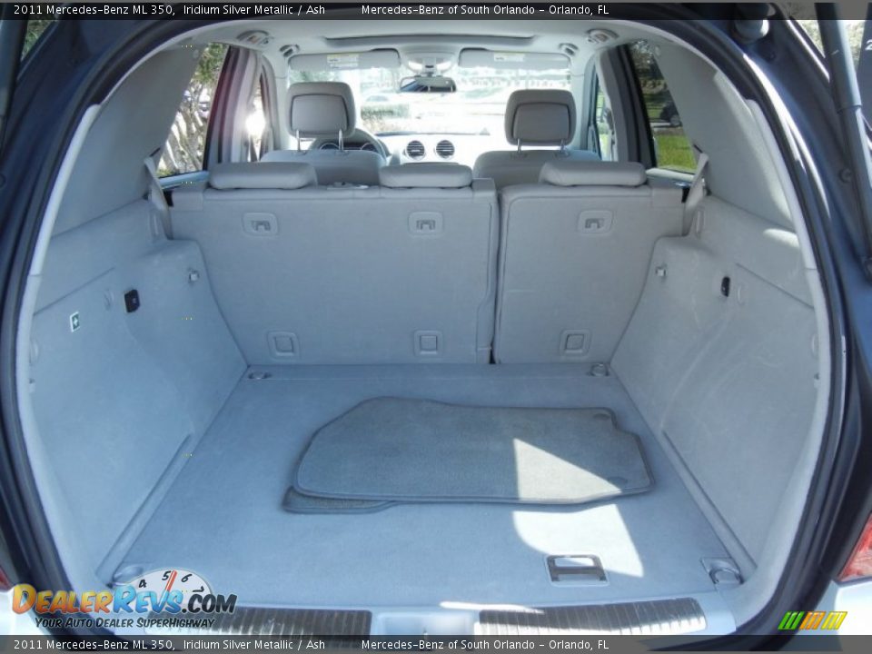 2011 Mercedes-Benz ML 350 Trunk Photo #25