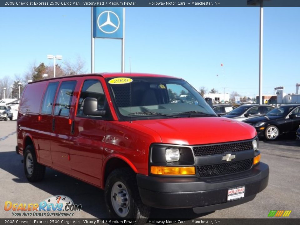 2008 Chevrolet Express 2500 Cargo Van Victory Red / Medium Pewter Photo #3