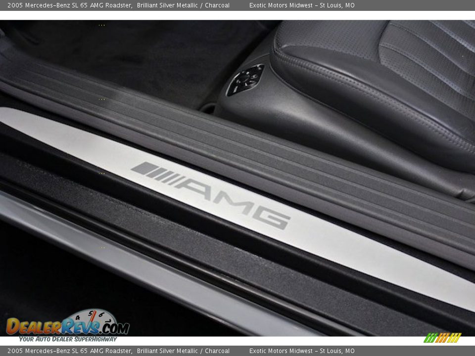 2005 Mercedes-Benz SL 65 AMG Roadster Logo Photo #33