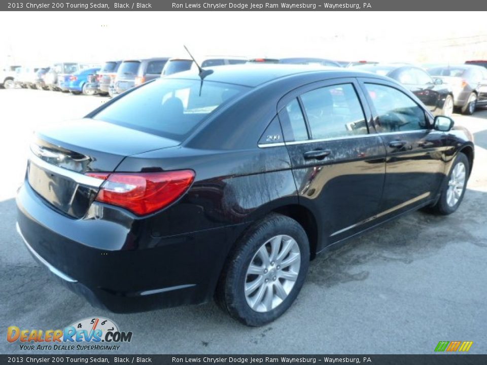 2013 Chrysler 200 Touring Sedan Black / Black Photo #5