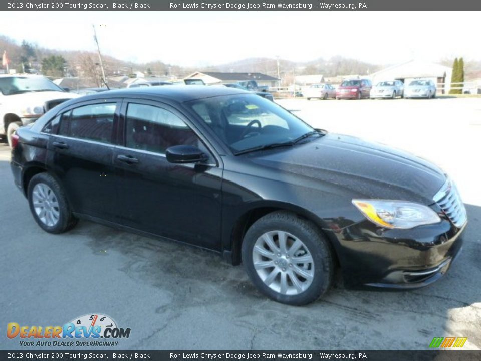 2013 Chrysler 200 Touring Sedan Black / Black Photo #7