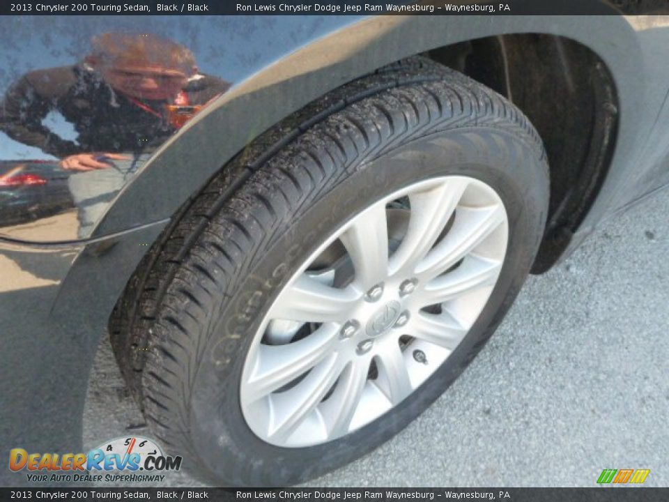 2013 Chrysler 200 Touring Sedan Black / Black Photo #9