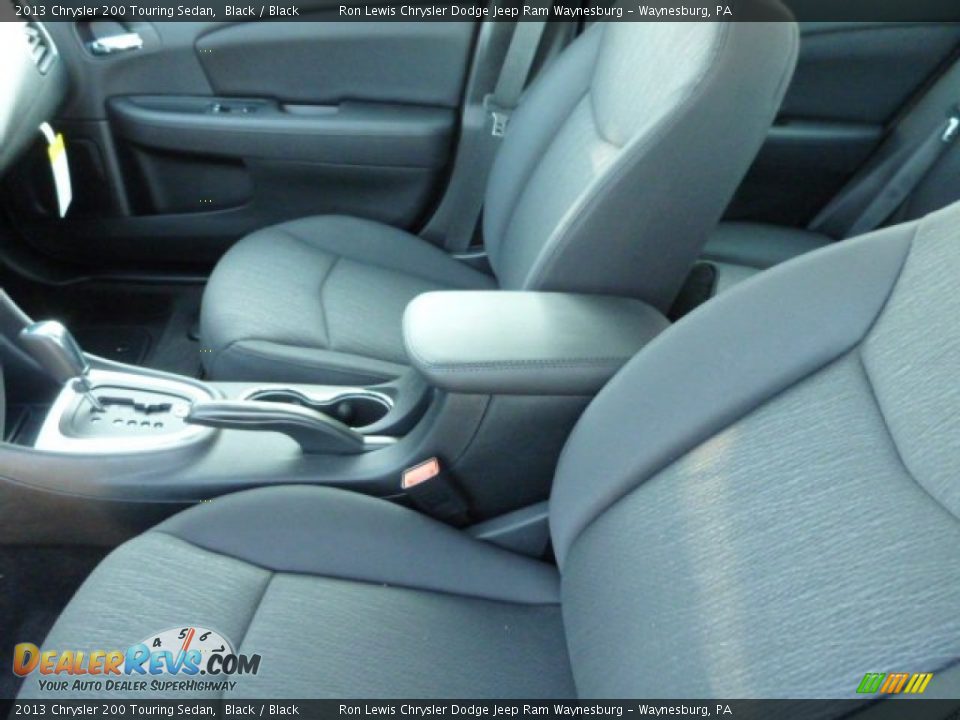 2013 Chrysler 200 Touring Sedan Black / Black Photo #10