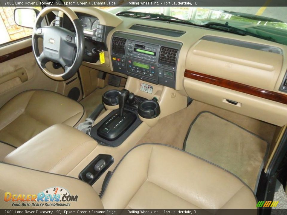 Dashboard of 2001 Land Rover Discovery II SE Photo #6