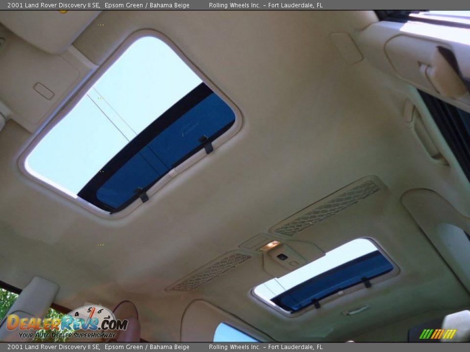 2001 Land Rover Discovery II SE Epsom Green / Bahama Beige Photo #32