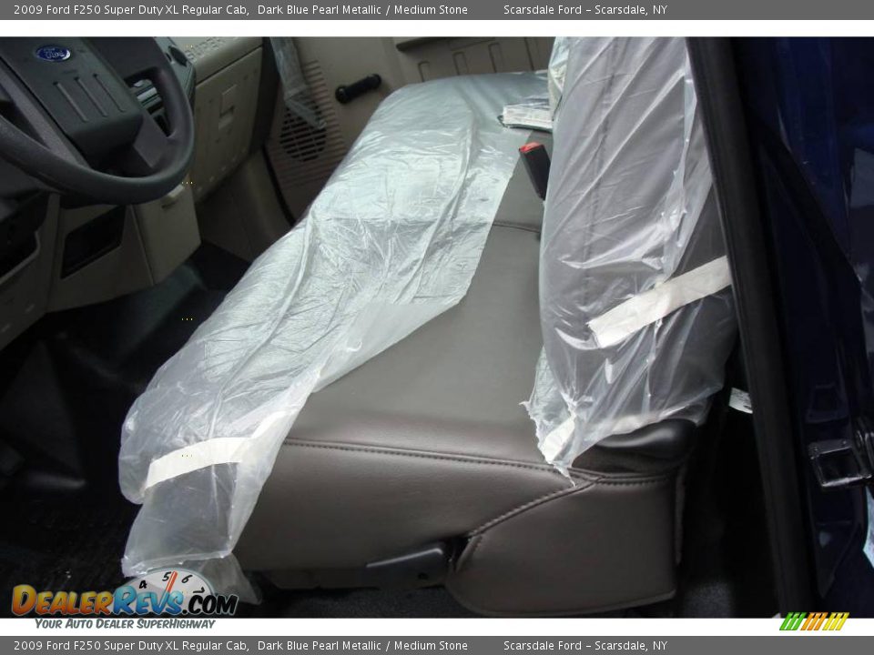 2009 Ford F250 Super Duty XL Regular Cab Dark Blue Pearl Metallic / Medium Stone Photo #11