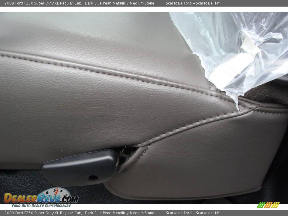 2009 Ford F250 Super Duty XL Regular Cab Dark Blue Pearl Metallic / Medium Stone Photo #12
