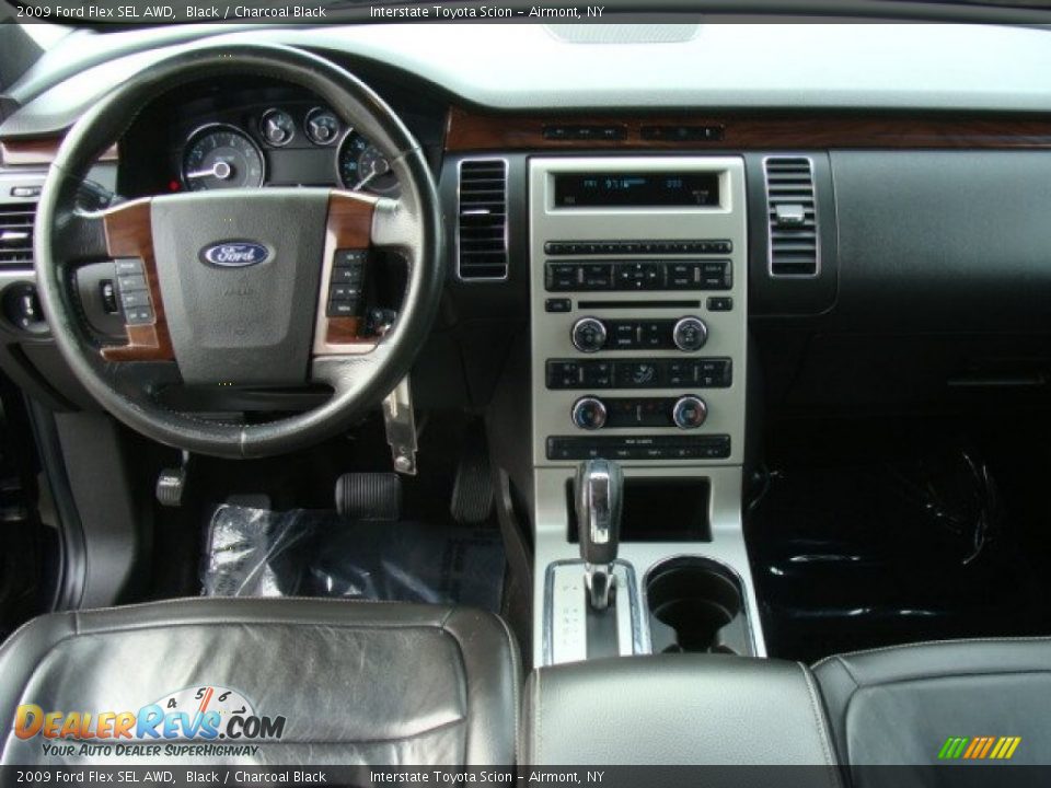 2009 Ford Flex SEL AWD Black / Charcoal Black Photo #12