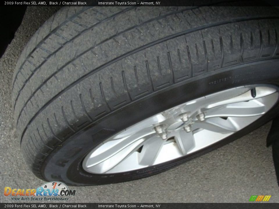 2009 Ford Flex SEL AWD Black / Charcoal Black Photo #24