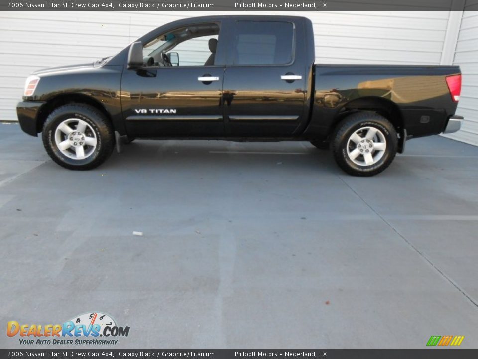 2006 Nissan Titan SE Crew Cab 4x4 Galaxy Black / Graphite/Titanium Photo #6