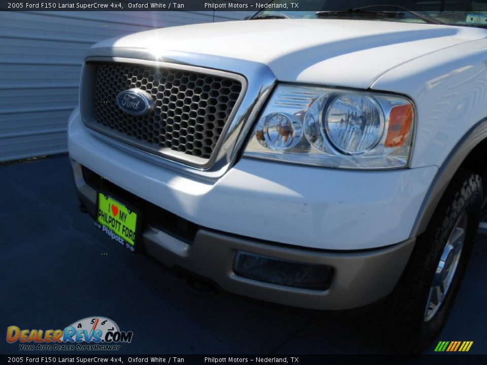 2005 Ford F150 Lariat SuperCrew 4x4 Oxford White / Tan Photo #10