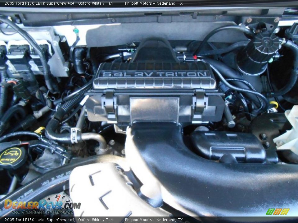 2005 Ford F150 Lariat SuperCrew 4x4 Oxford White / Tan Photo #20