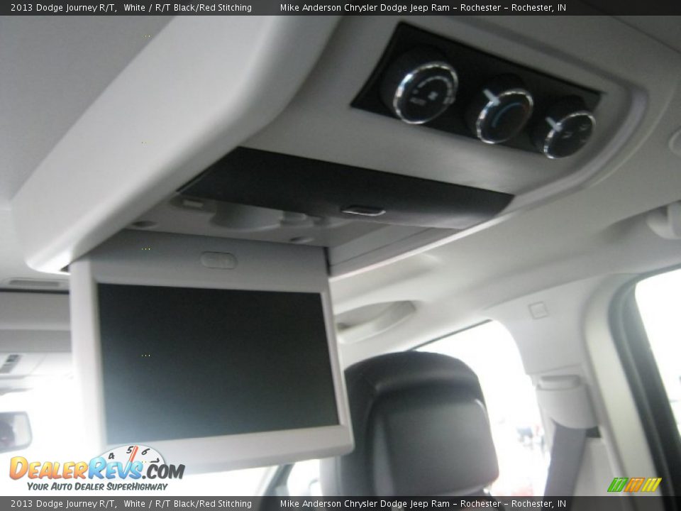Entertainment System of 2013 Dodge Journey R/T Photo #20