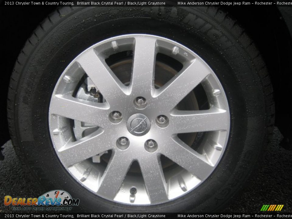 2013 Chrysler Town & Country Touring Brilliant Black Crystal Pearl / Black/Light Graystone Photo #6
