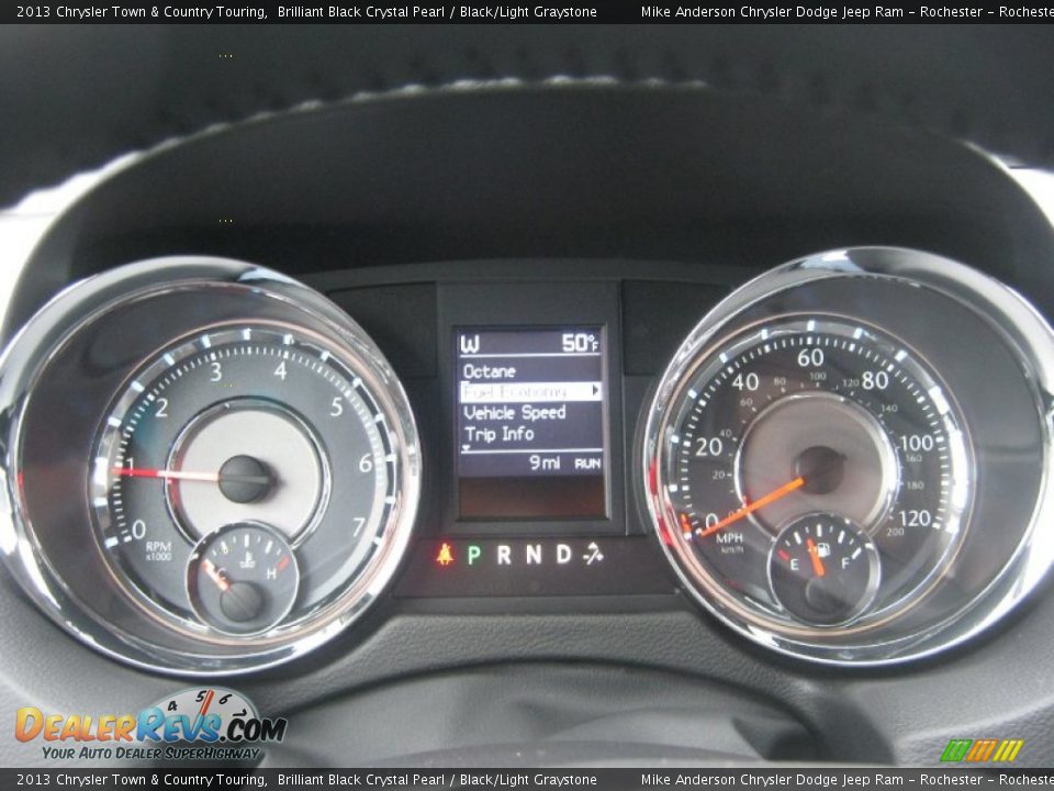 2013 Chrysler Town & Country Touring Brilliant Black Crystal Pearl / Black/Light Graystone Photo #7