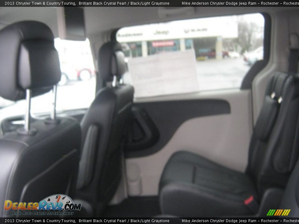 2013 Chrysler Town & Country Touring Brilliant Black Crystal Pearl / Black/Light Graystone Photo #18
