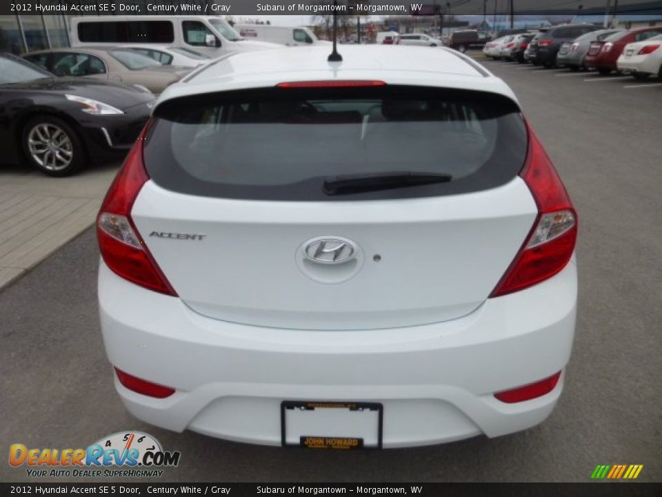 2012 Hyundai Accent SE 5 Door Century White / Gray Photo #10