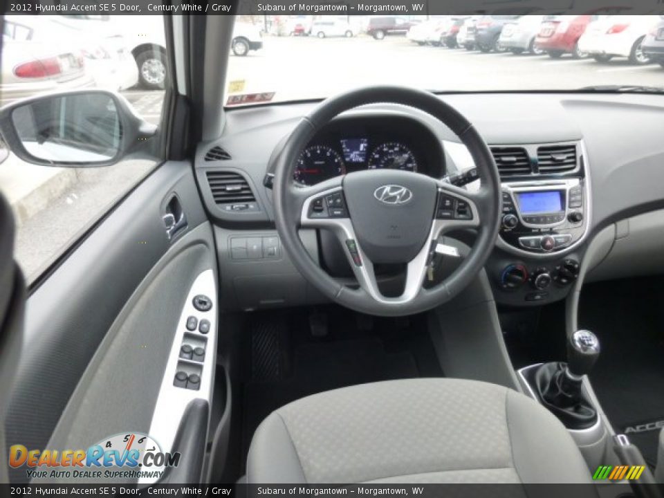 2012 Hyundai Accent SE 5 Door Century White / Gray Photo #15