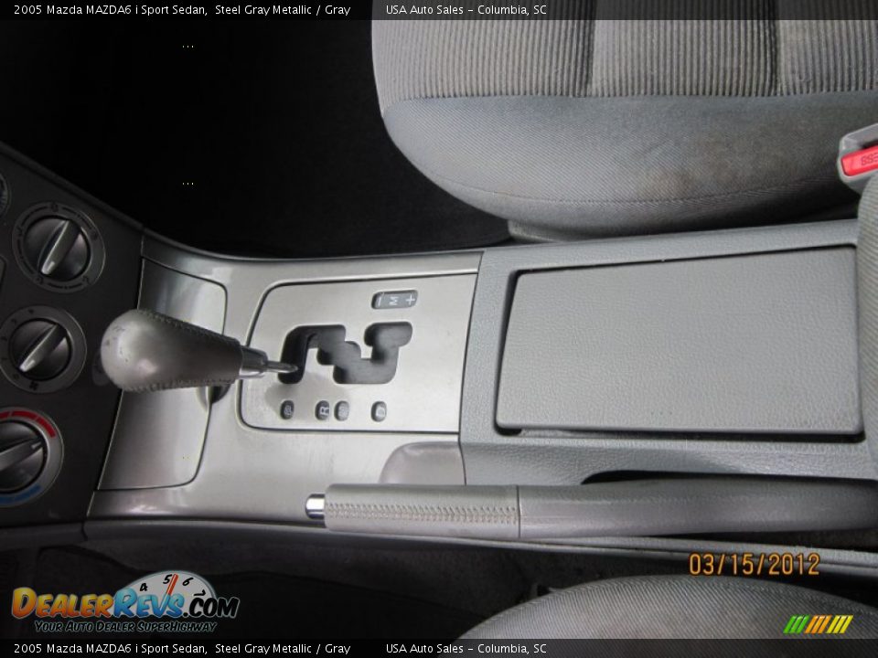 2005 Mazda MAZDA6 i Sport Sedan Steel Gray Metallic / Gray Photo #14