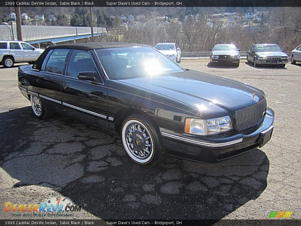 1999 Cadillac DeVille Sedan Sable Black / Black Photo #8