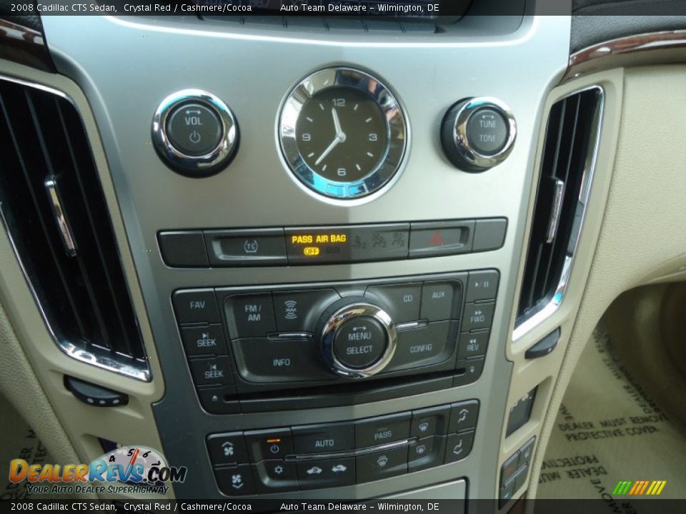 Controls of 2008 Cadillac CTS Sedan Photo #32