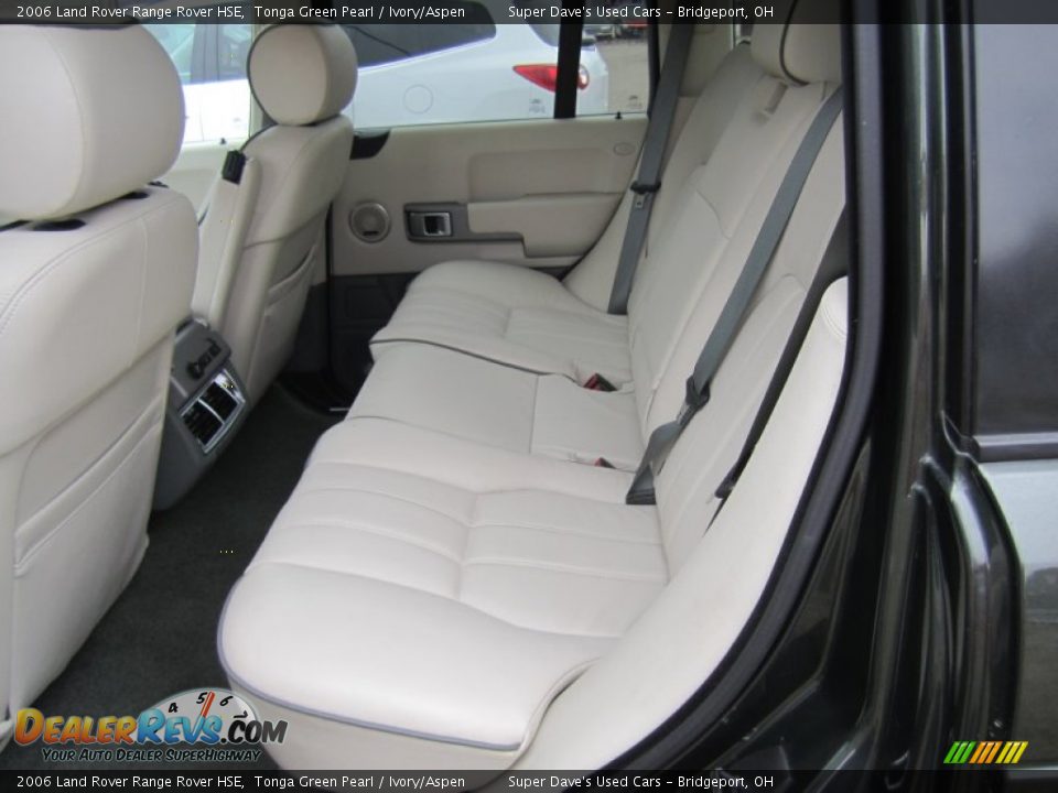 Rear Seat of 2006 Land Rover Range Rover HSE Photo #20