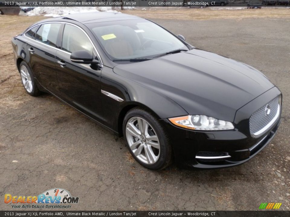 Front 3/4 View of 2013 Jaguar XJ XJL Portfolio AWD Photo #6