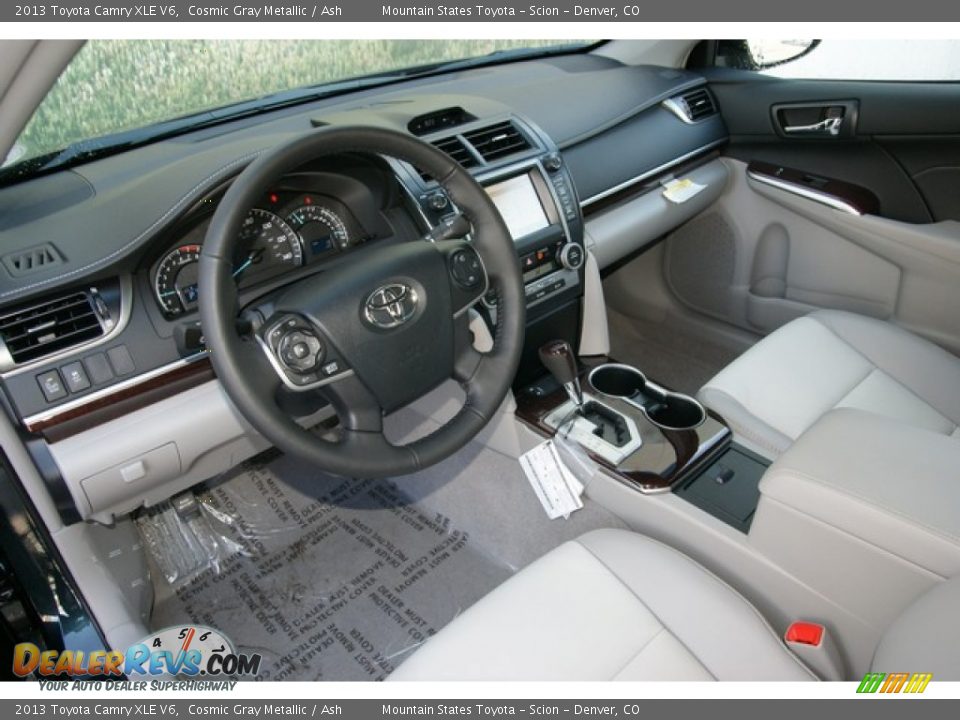 2013 Toyota Camry XLE V6 Cosmic Gray Metallic / Ash Photo #5