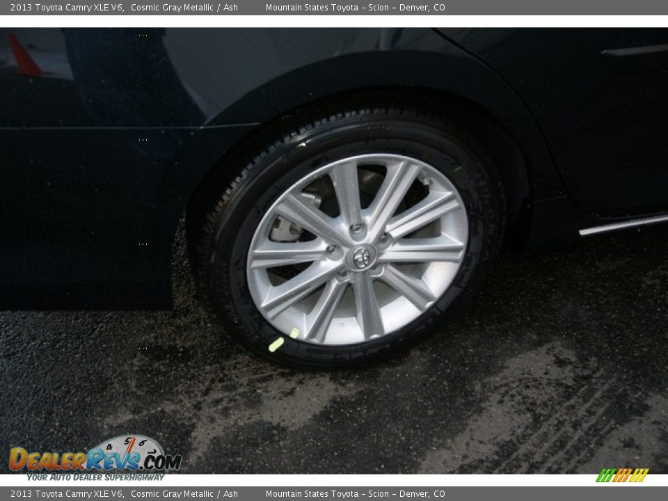 2013 Toyota Camry XLE V6 Cosmic Gray Metallic / Ash Photo #9
