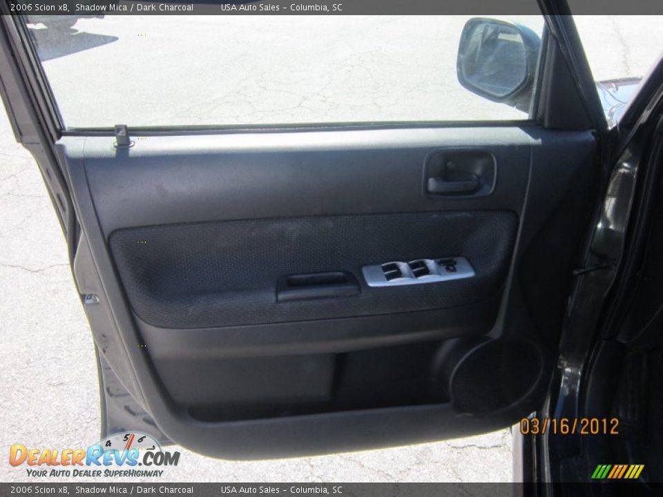 2006 Scion xB Shadow Mica / Dark Charcoal Photo #9